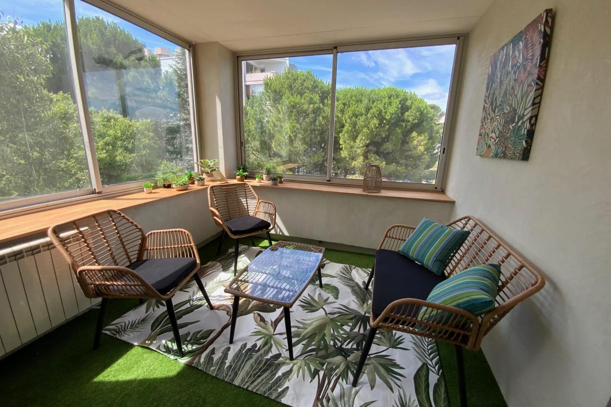 Aesthetics - 2 Bedrooms And Secure Parking! Montpellier Exterior photo